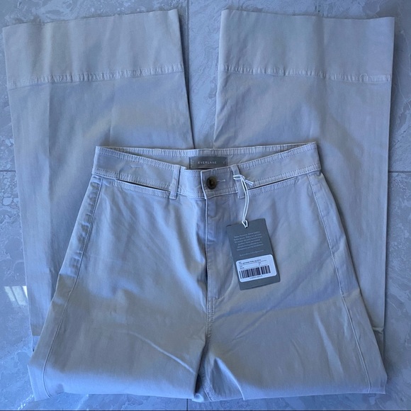 Everlane Wide-Leg Crop Chino - Picture 10 of 11